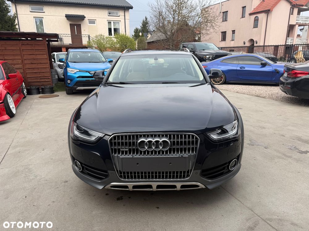 Audi A4 Allroad - 4