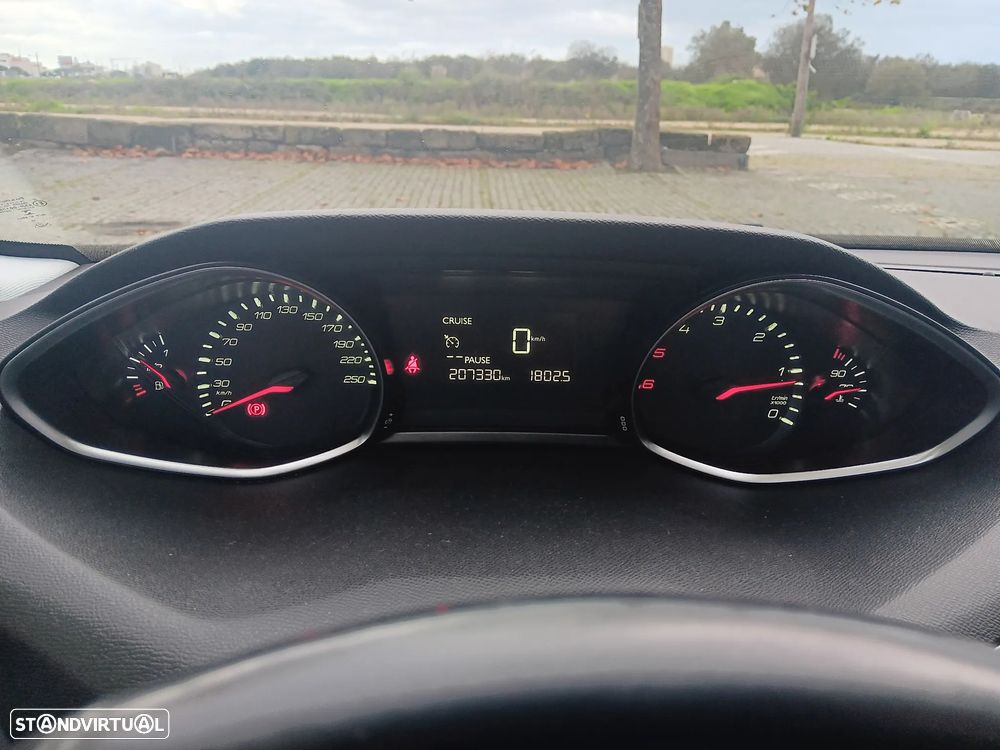Peugeot 308 SW BlueHDi 120 Stop & Start Allure - 16
