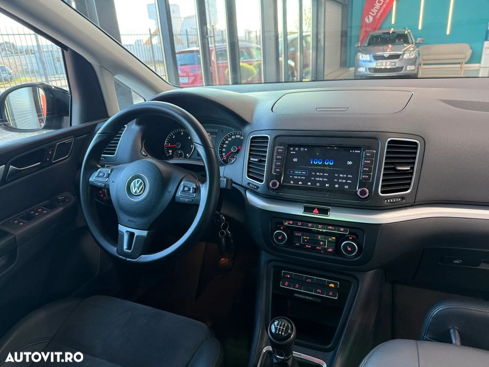 Volkswagen Sharan 2.0 TDI Highline - 15