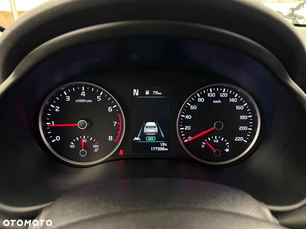 Kia Stonic 1.0 T-GDI L Business Line - 22