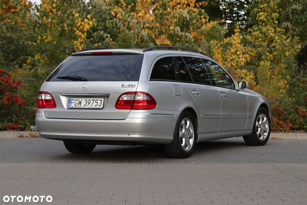 Mercedes-Benz Klasa E - 11