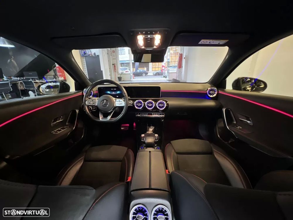 Mercedes-Benz A 180 d 7G-DCT AMG Line - 11