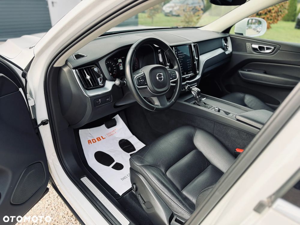 Volvo XC 60 D4 Geartronic Momentum - 14