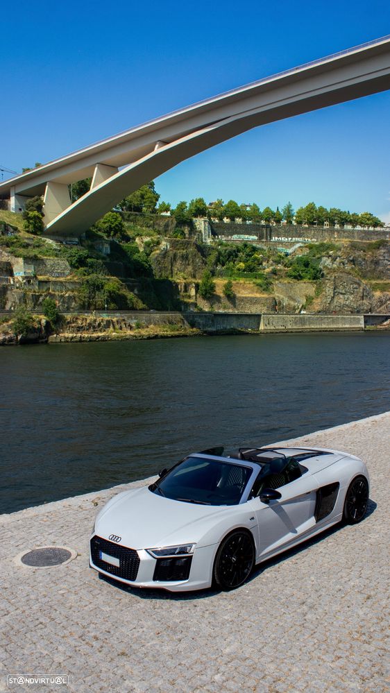 Audi R8 Spyder V10 plus 5.2 FSI quattro S tronic - 12
