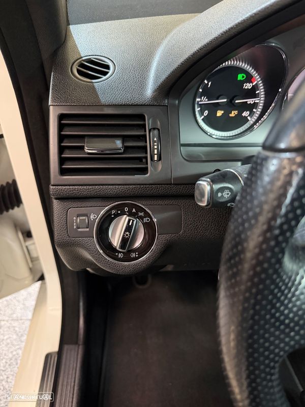 Mercedes-Benz C 220 - 10