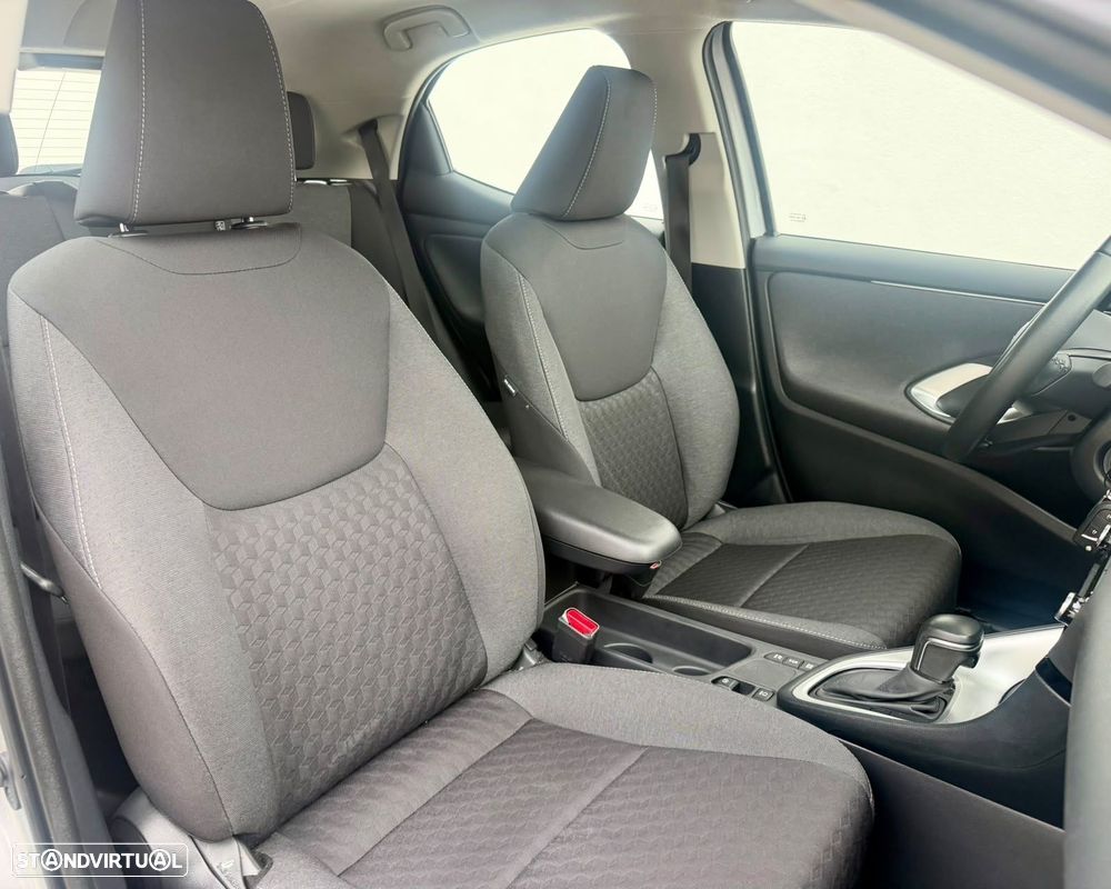 Toyota Yaris 1.5 HDF Comfort Plus - 18