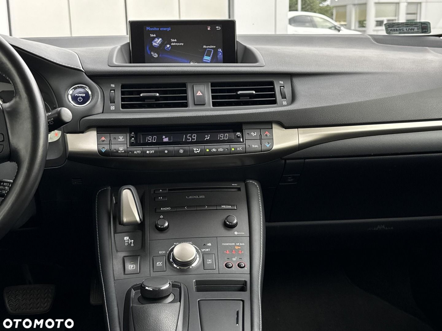 Lexus CT - 22