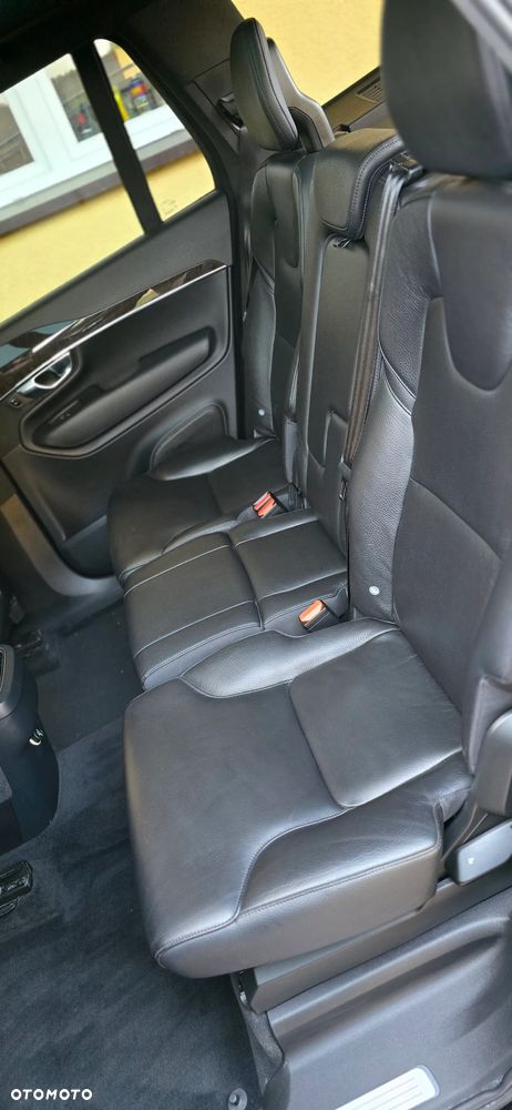 Volvo XC 90 T6 AWD Geartronic Momentum - 11