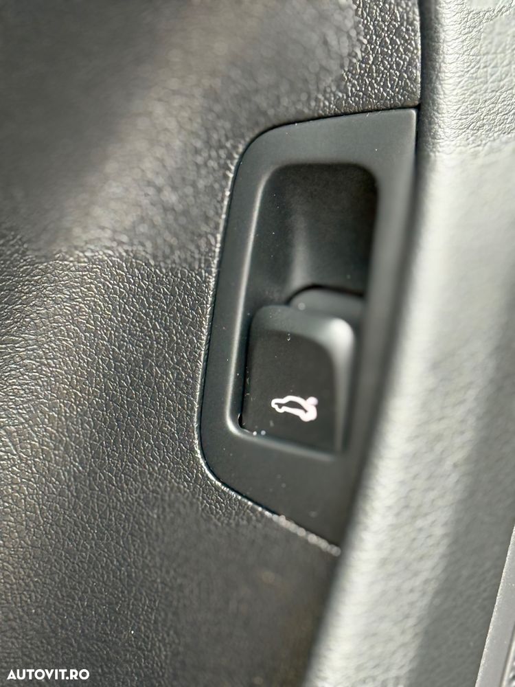 Audi Q3 2.0 TDI Quattro Stronic - 12
