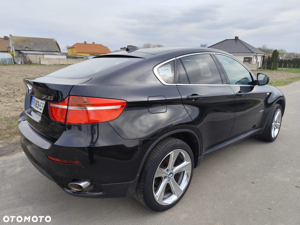 BMW X6 xDrive40d - 8