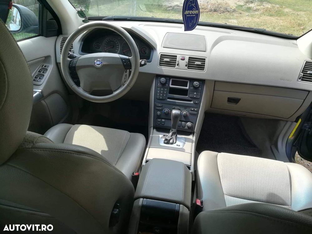 Volvo XC 90 D5 Executive - 9