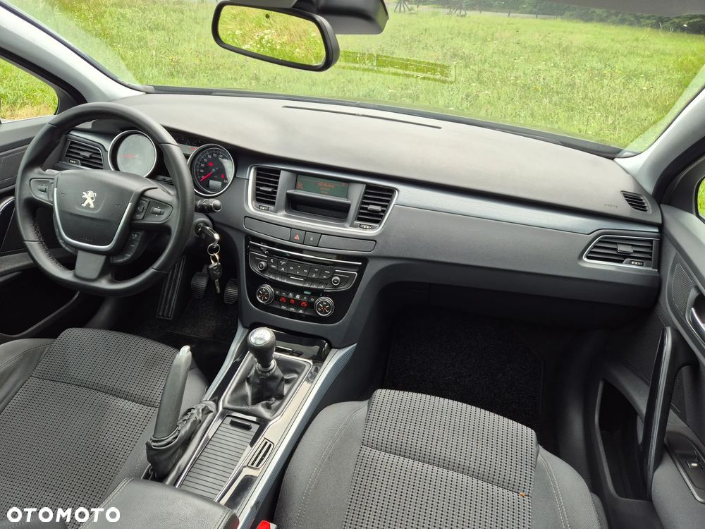 Peugeot 508 HDi FAP 140 Allure - 25