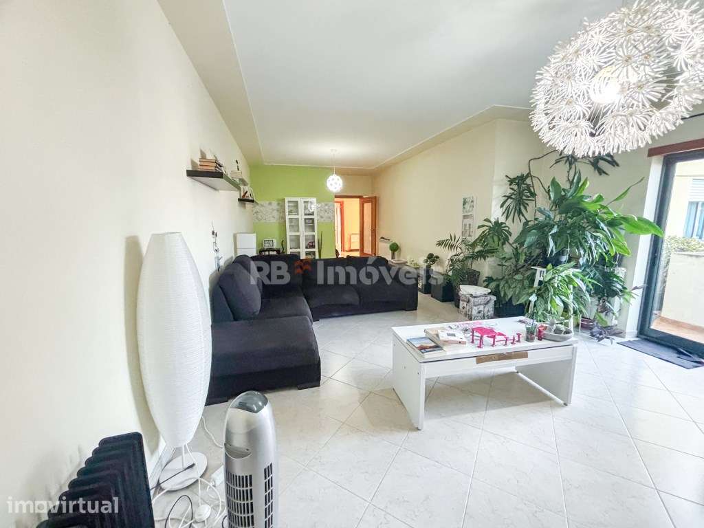 Apartamento T4 no Entroncamento - Grande imagem: 2/21