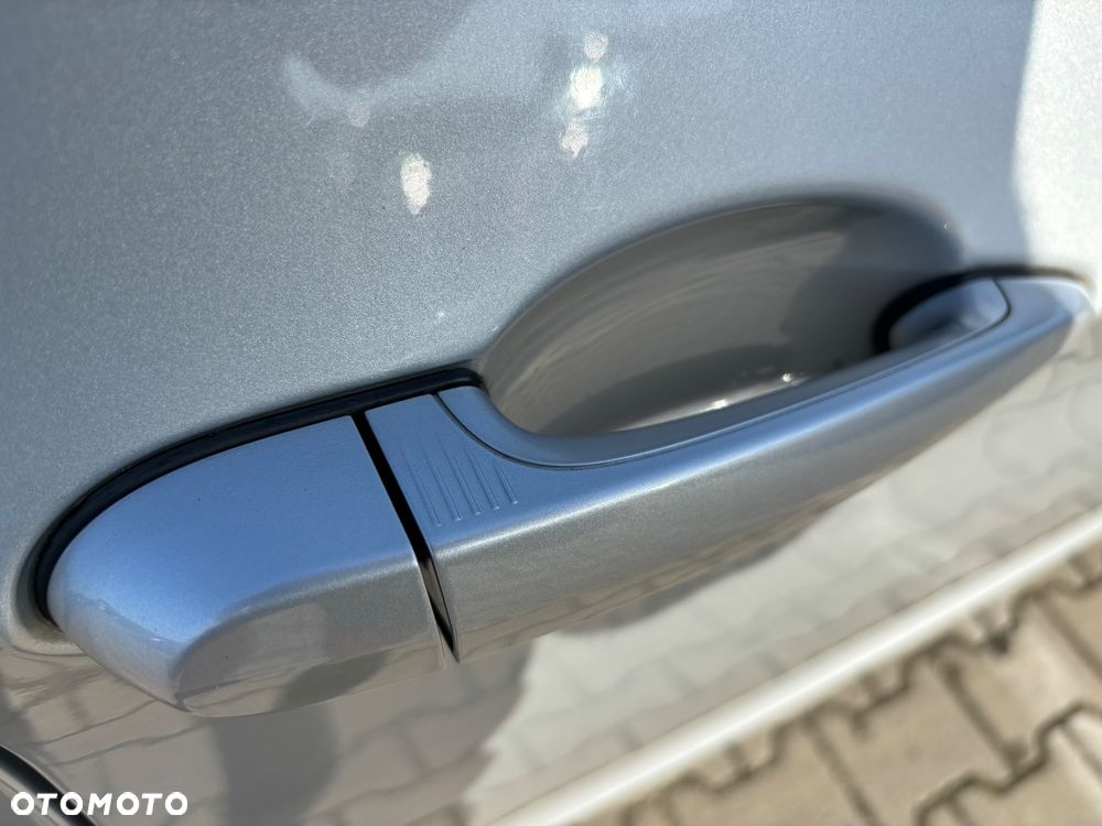 BMW Seria 3 320d - 14