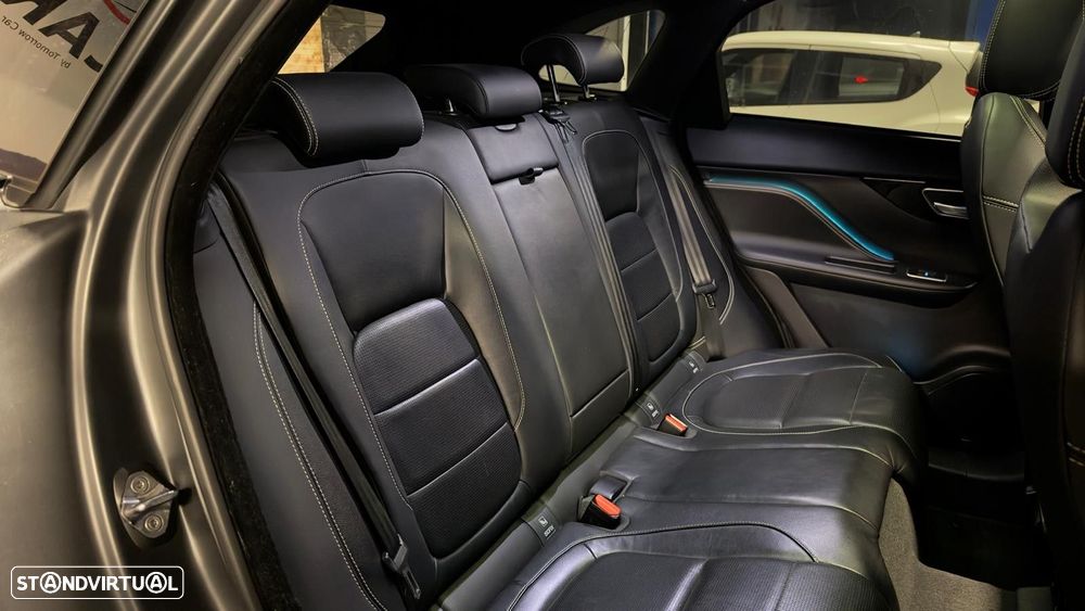 Jaguar F-Pace 2.0 i4D R-Sport AWD Aut. - 21