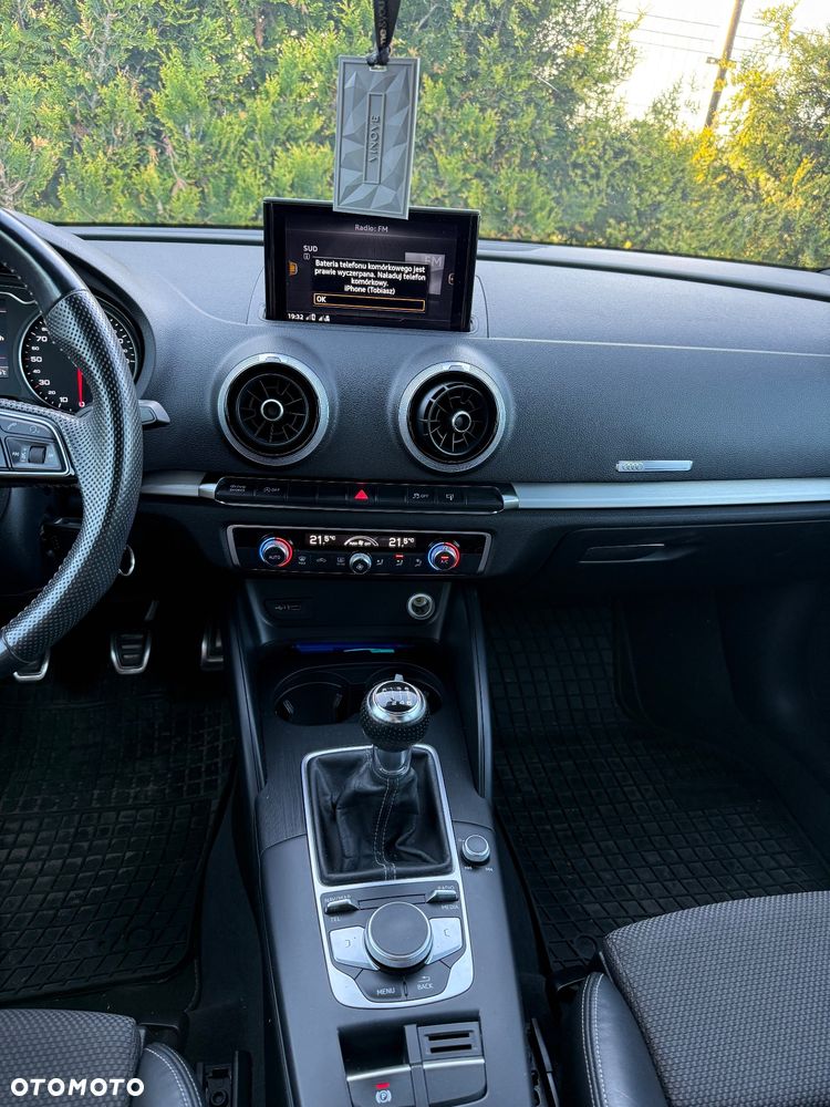 Audi A3 Sportback 2.0 TDI - 12