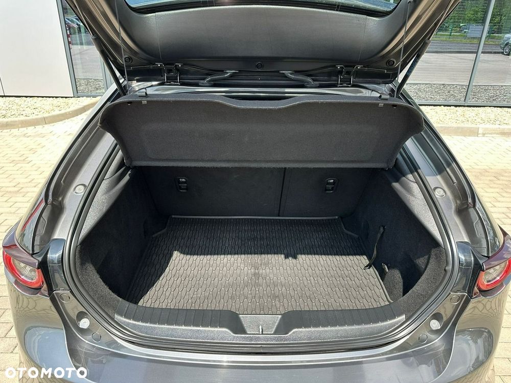 Mazda 3 2.0 mHEV Kanjo - 34