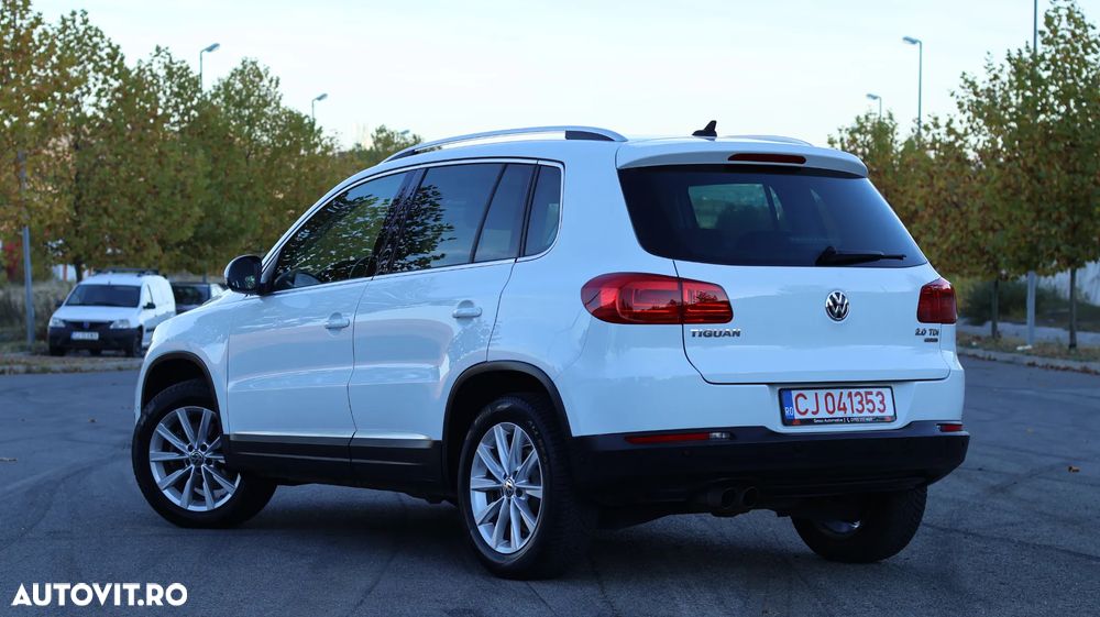 Volkswagen Tiguan 2.0 TDI DPF 4Motion DSG Sport & Style - 3