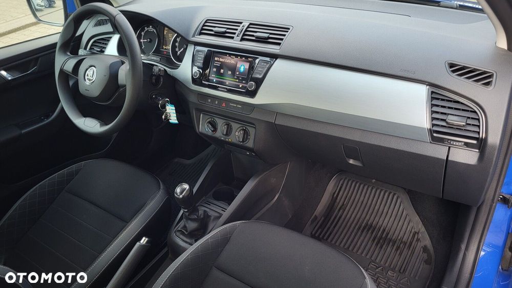 Skoda Fabia - 16