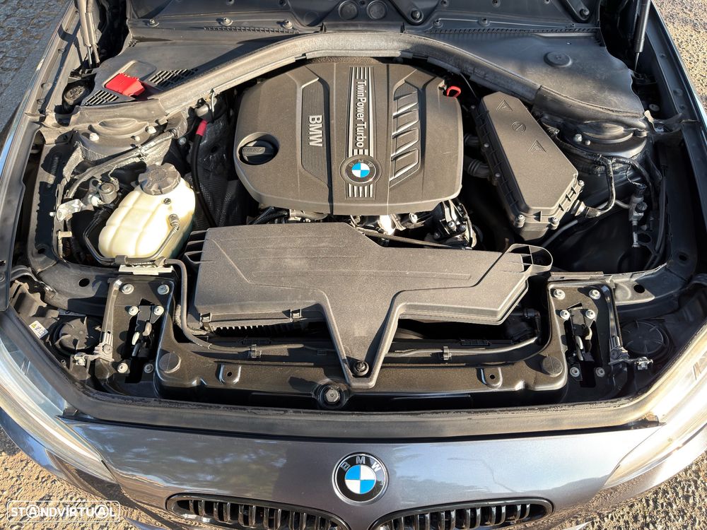 BMW 116 d EDynamics Line Sport — fotografia 25