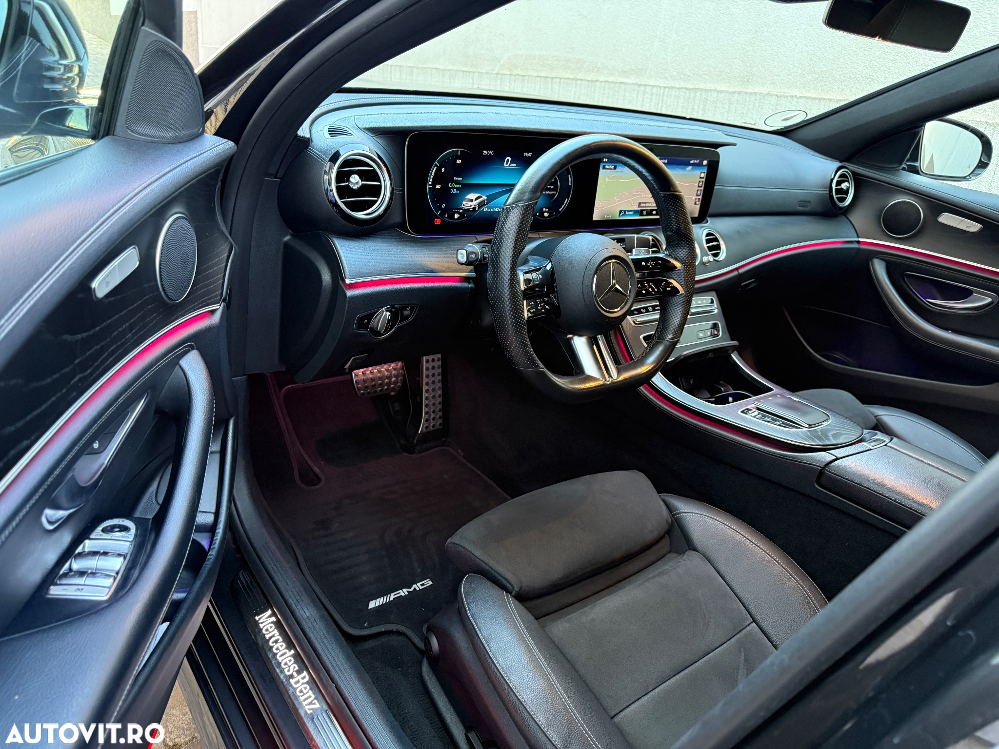 Mercedes-Benz E 300 Hybrid de T-Modell Aut. - 11