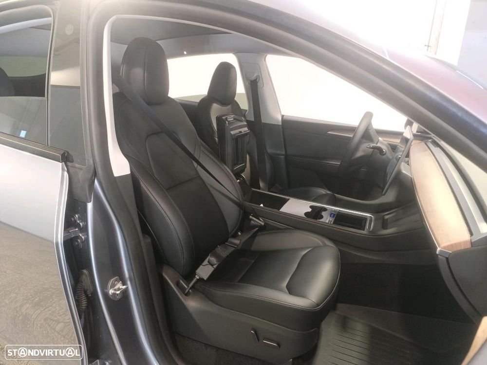 Tesla Model Y Performance Tração Integral - 7