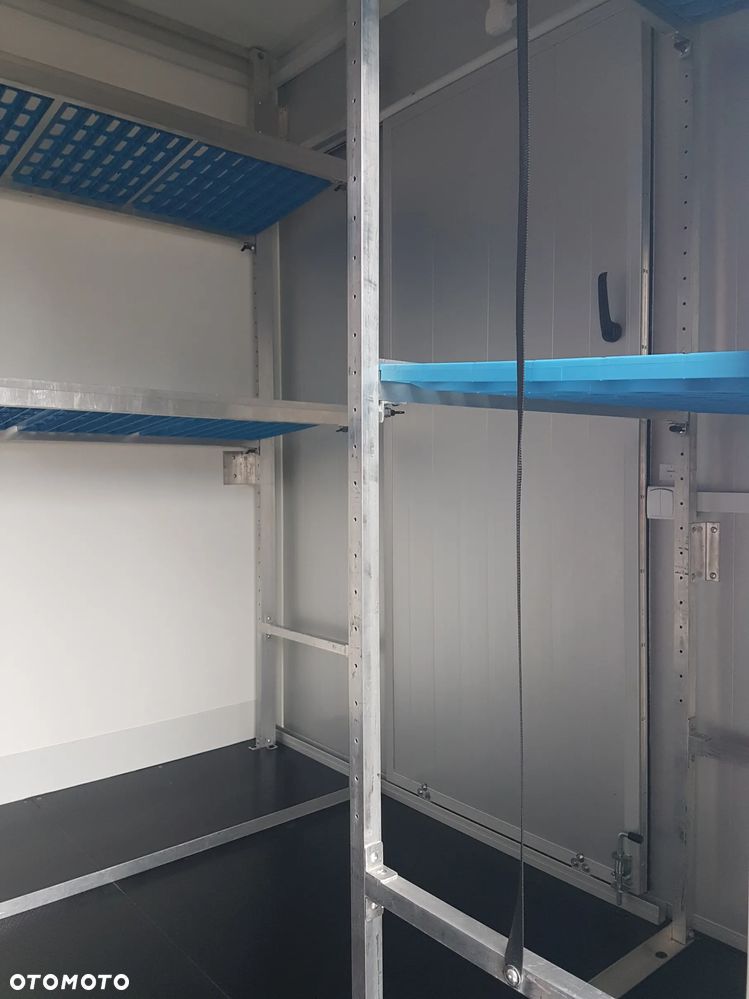 Iveco DAILY KONTENER NISKOPODŁOGOWY 4,43x2,23x2,42 SKLEP FOODTRUCK BAR KLIMA KONIOWÓZ KAMPER - 32