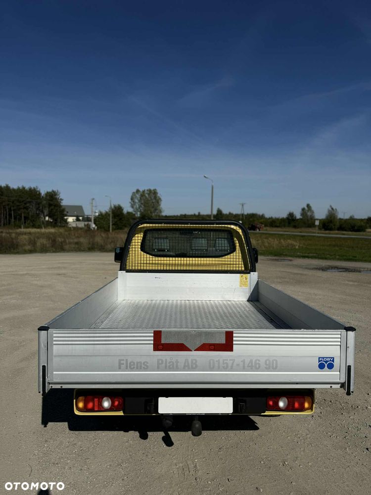Volkswagen Transporter T-5 - 12