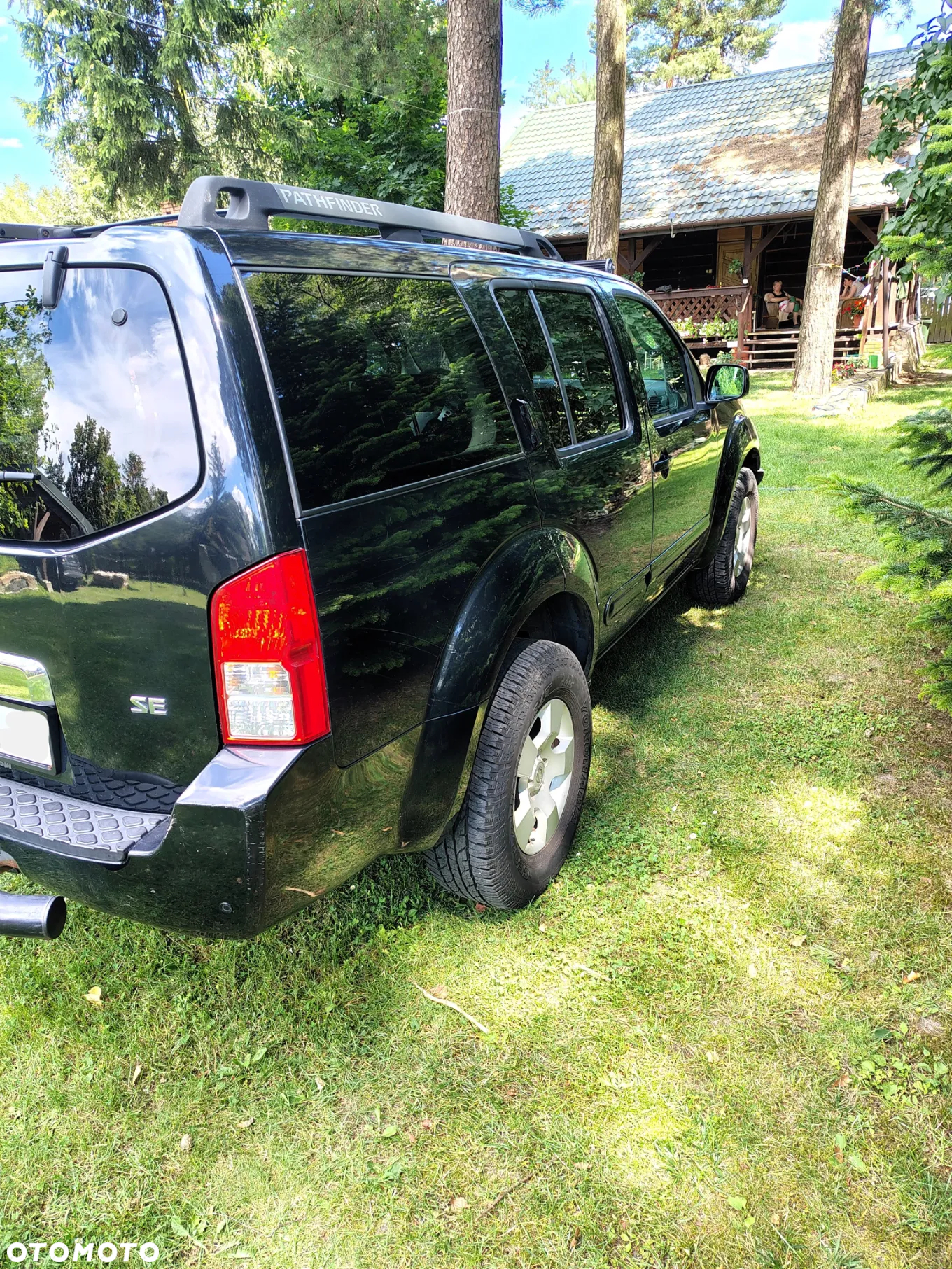 Nissan Pathfinder 4.0 V6 LE - 15