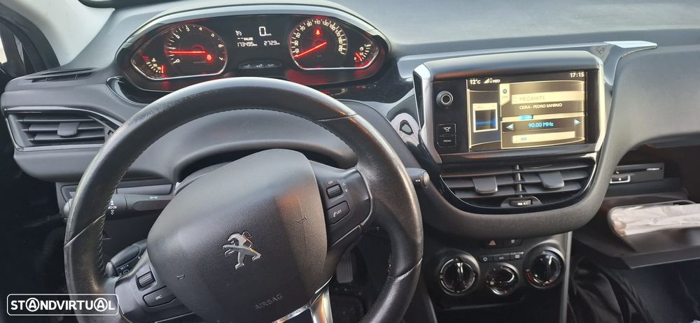 Peugeot 208 1.2 PureTech Active - 9