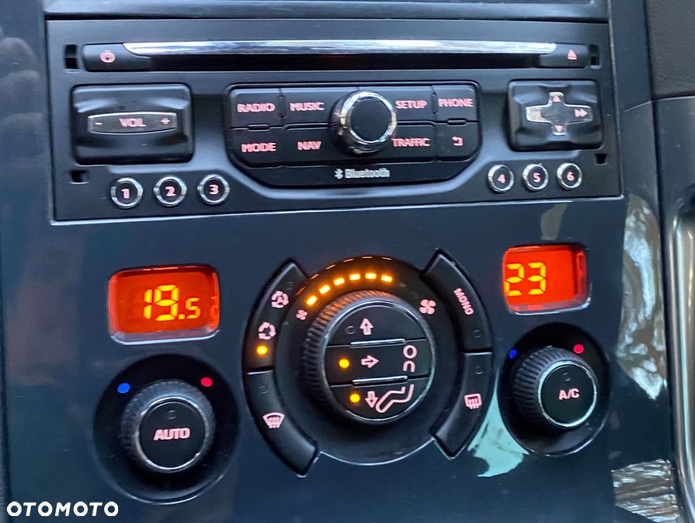 Peugeot 3008 BlueHDi 120 Stop & Start Style - 19