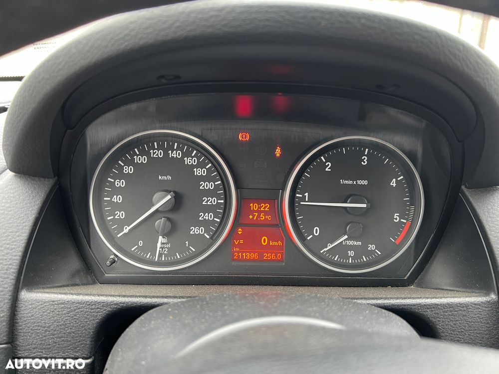 BMW X1 xDrive18d xLine - 18