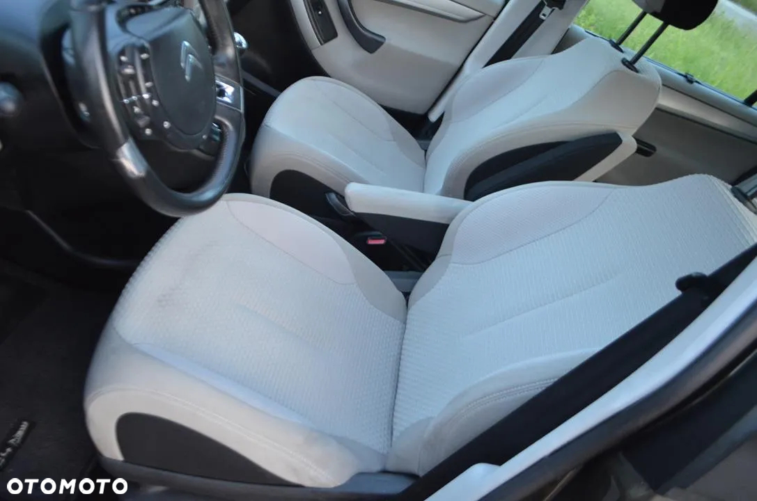 Citroën C4 Grand Picasso 1.6 HDi Impress - 20