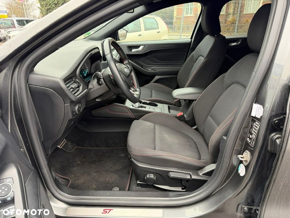 Ford Focus - 16
