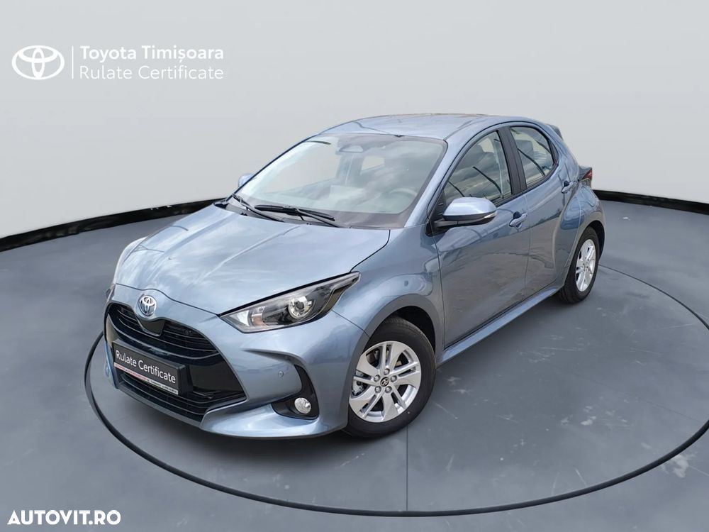 Toyota Yaris - 1
