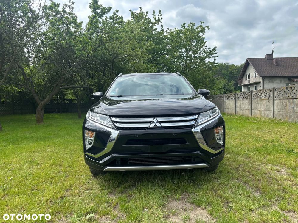 Mitsubishi Eclipse Cross - 16