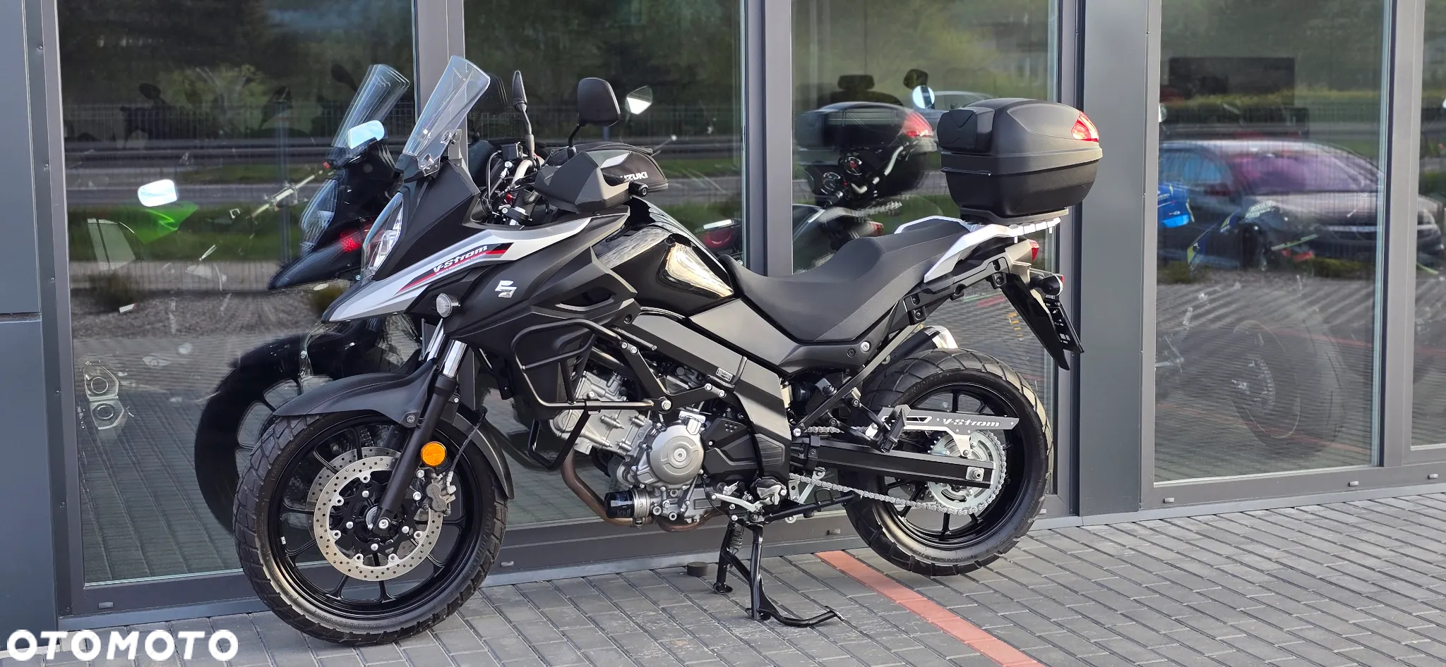 Suzuki DL - 26