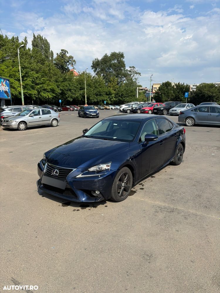 Lexus Seria IS - 1