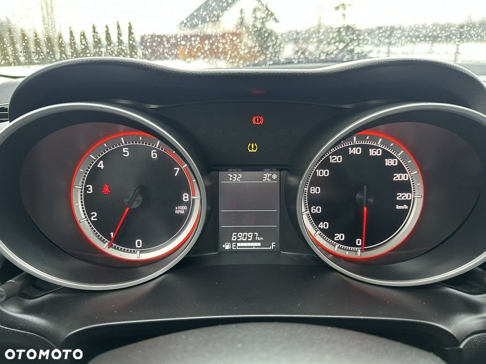 Suzuki Swift - 16