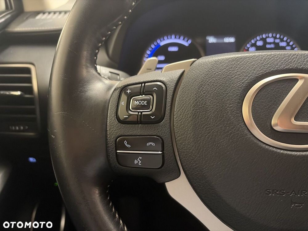 Lexus NX 300h Business Edition AWD - 14