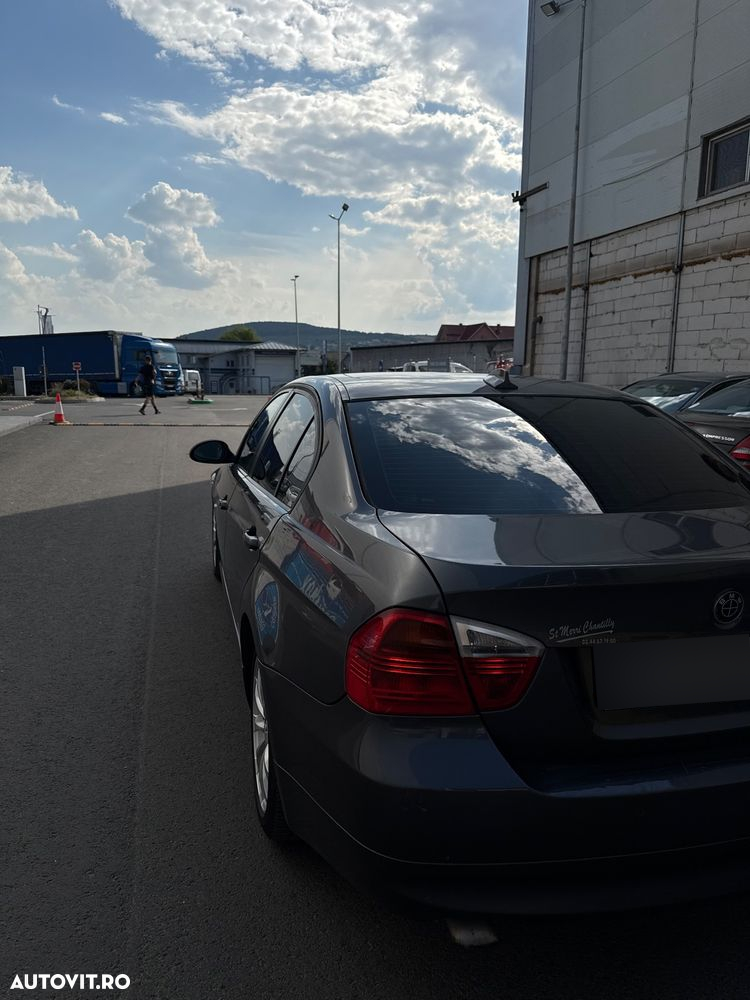 BMW Seria 3 320d - 2
