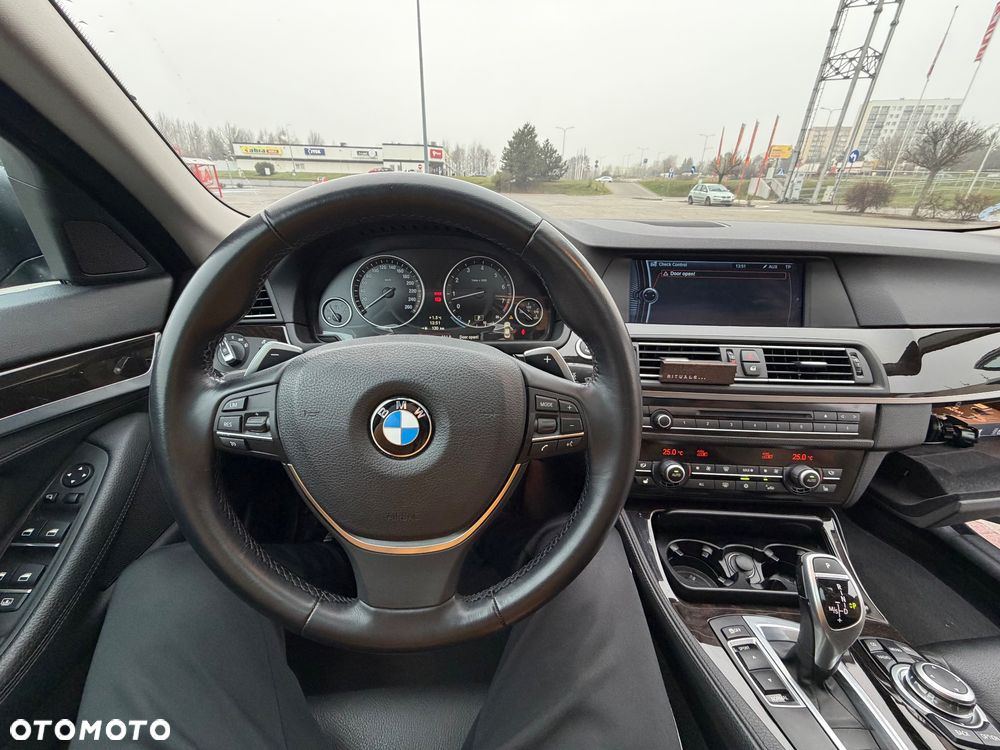 BMW Seria 5 - 11