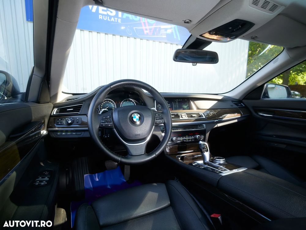 BMW Seria 7 730Ld BluePerformance Edition Exclusive - 19