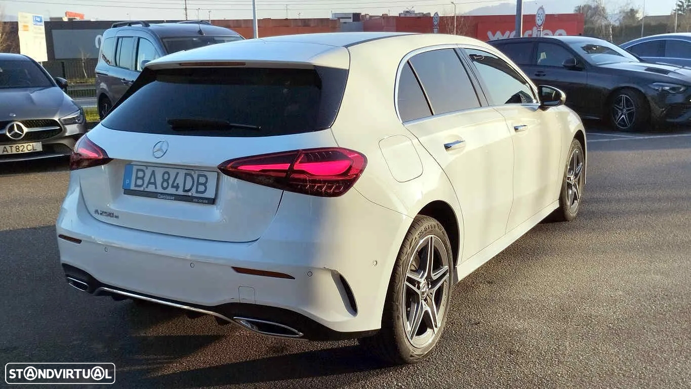 Mercedes-Benz A 250 e AMG Line - 24