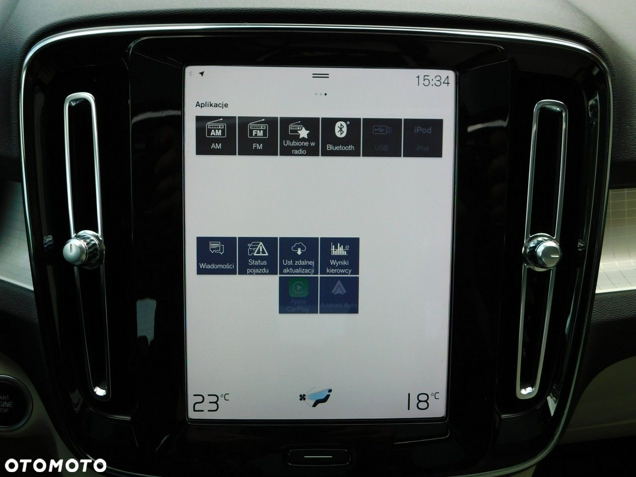 Volvo XC 40 D3 Momentum Pro - 21