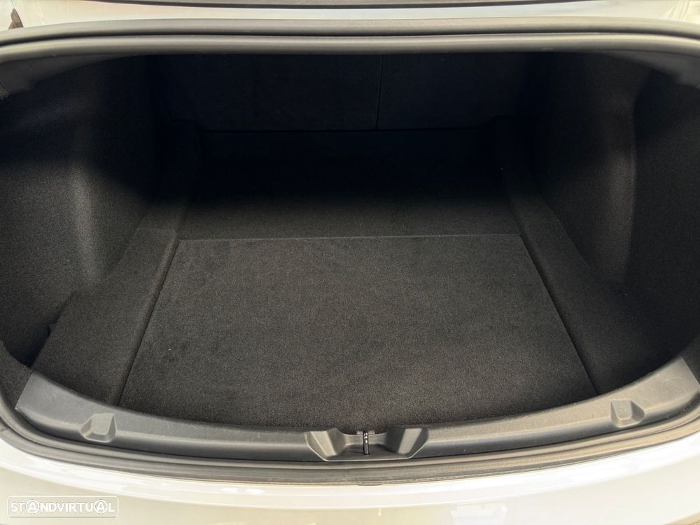 Tesla Model 3 Tração Traseira - 50