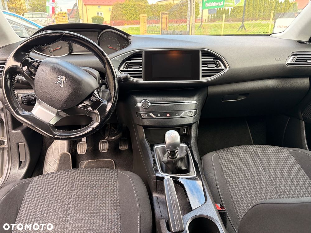 Peugeot 308 BlueHDi 130 Stop & Start GT - 10