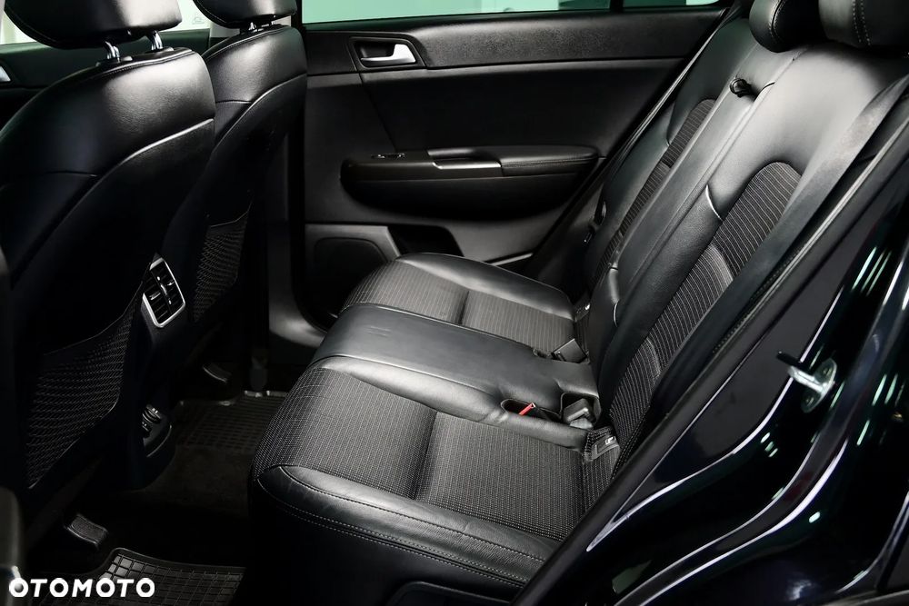 Kia Sportage 1.7 CRDI Business Line L 2WD - 20