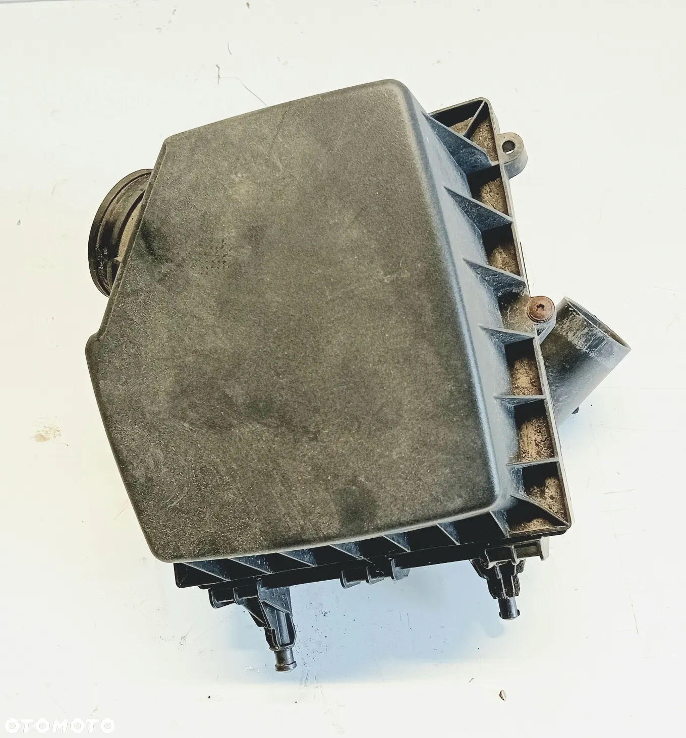 Obudowa filtra powietrza Opel Corsa e 1.4 - 2