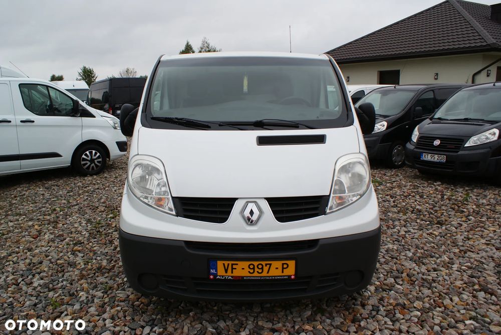 Renault Trafic - 2